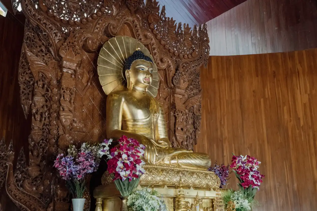 酒业贸易公司如何构建红酒白酒稳定供货体系——深圳盛世酒业批发渠道解析