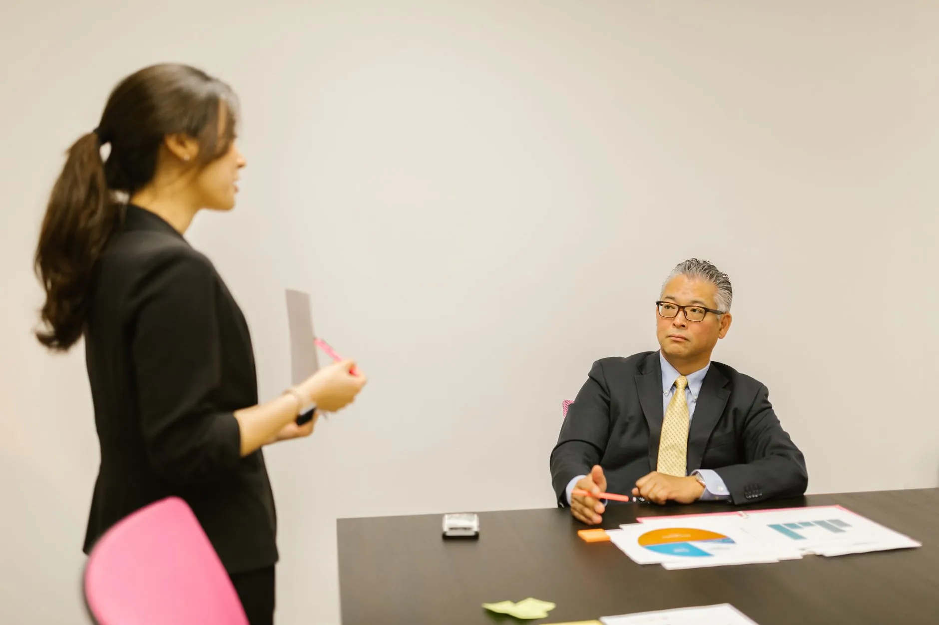 深圳酒业贸易红酒白酒批发产品参数对比与选购分析