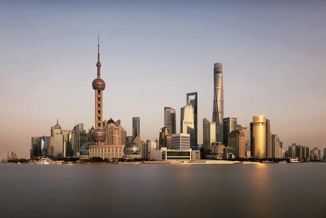 深圳酒业贸易市场趋势与红酒白酒供应链优化方案